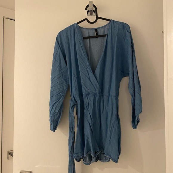 Zara Light Blue Romper - Picture 2 of 4